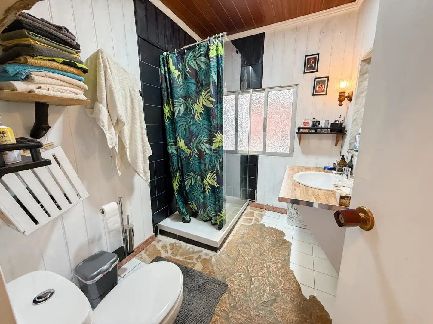 Baño de Piso en venta en Águilas con Terraza, Trastero y Amueblado