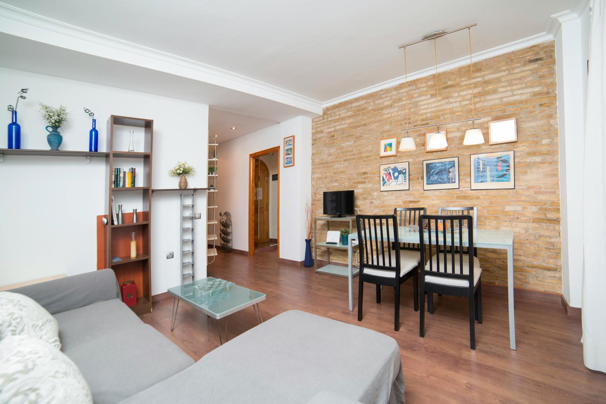 Living room of Flat for rent in  Valencia Capital  with Air Conditioner, Heating and Furnished