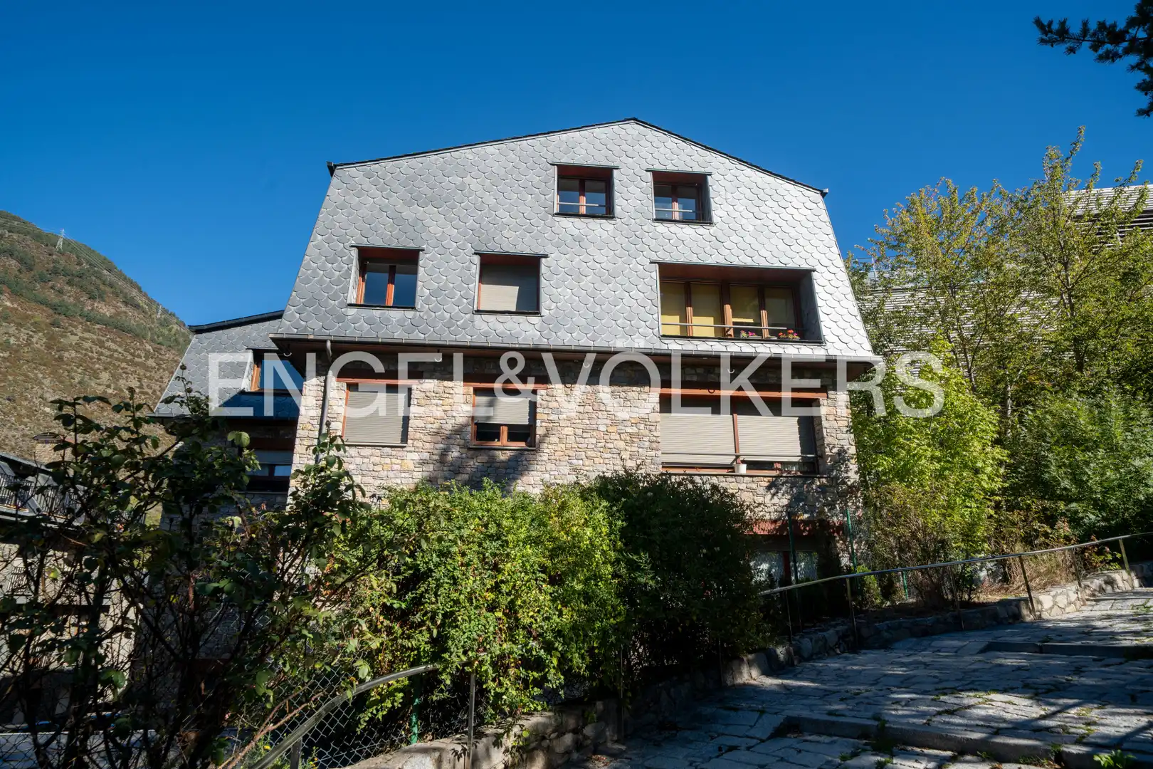4-bedroom penthouse for sale in Encamp · 47 of 47