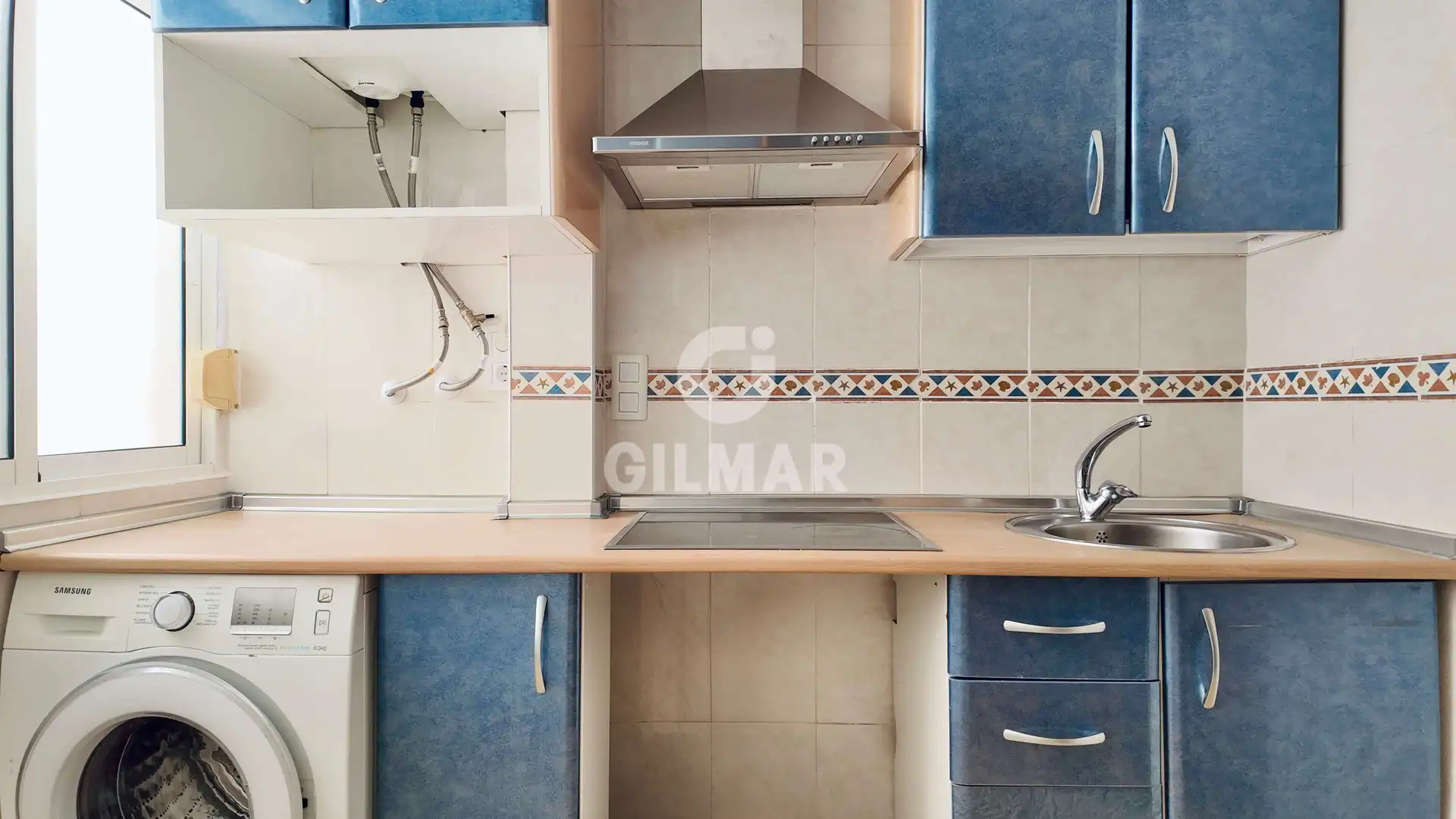 Cocina de Piso en venta en Fuengirola con Calefacción y Balcón