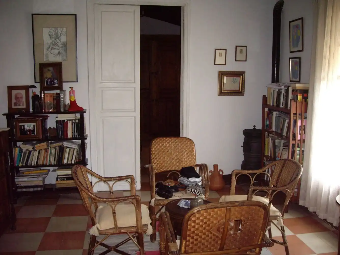 Sala d'estar de Finca rústica en venda en Alicante / Alacant amb Jardí privat, Terrassa i Traster