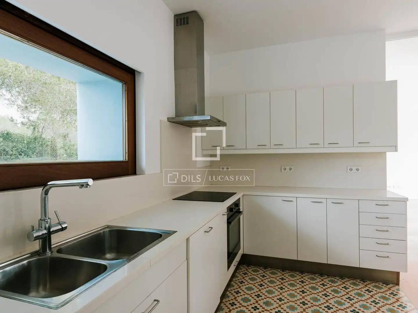 Cocina de Casa o chalet en venta en Santa Eulària des Riu con Aire acondicionado, Calefacción y Jardín privado
