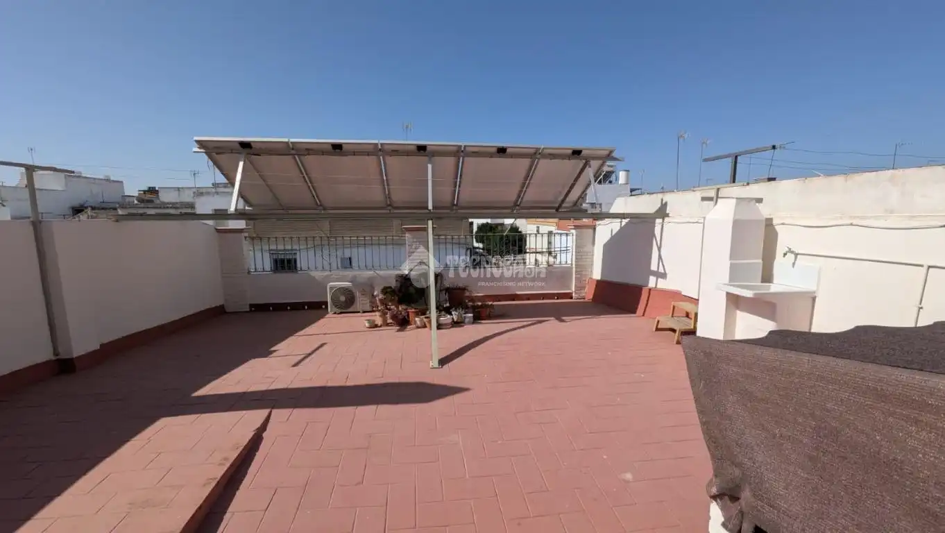 Terraza de Casa adosada en venta en Marchena