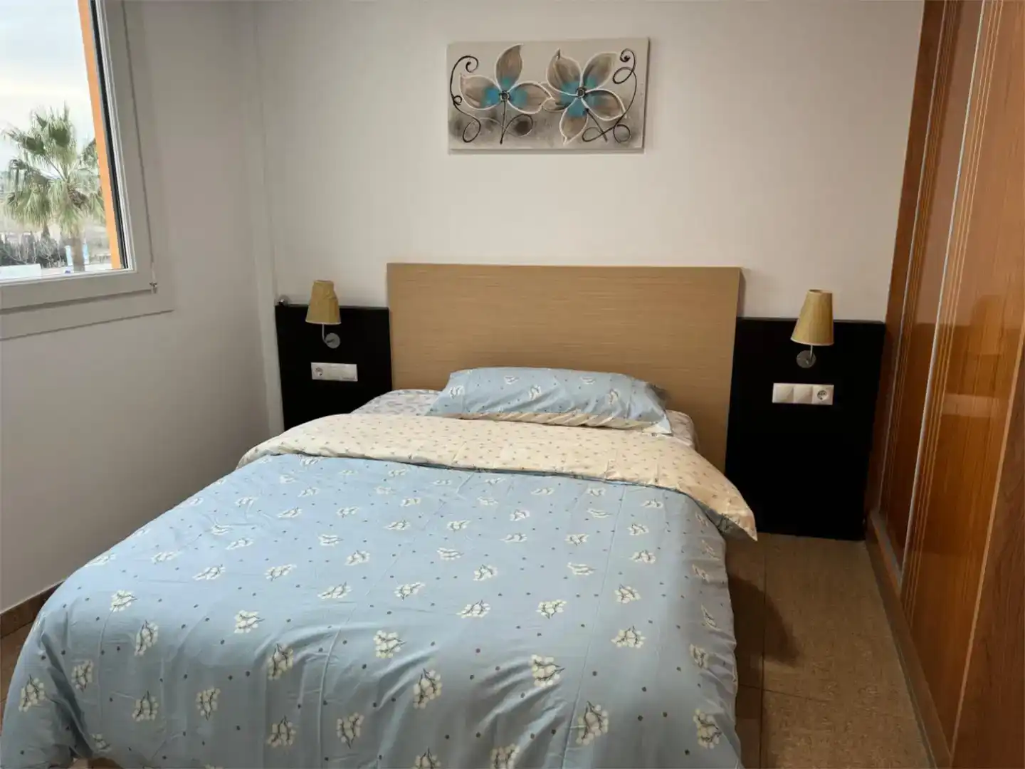 Schlafzimmer von Wohnung zur Miete in Cabanes mit Möbliert