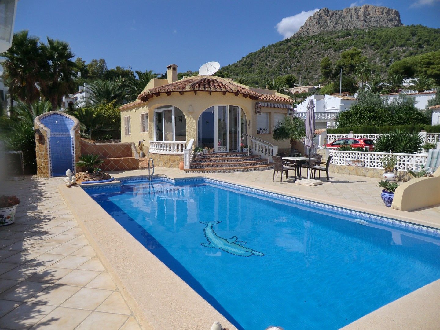 Vista exterior de Casa o chalet en venta en Calpe / Calp con Aire acondicionado, Calefacción y Jardín privado