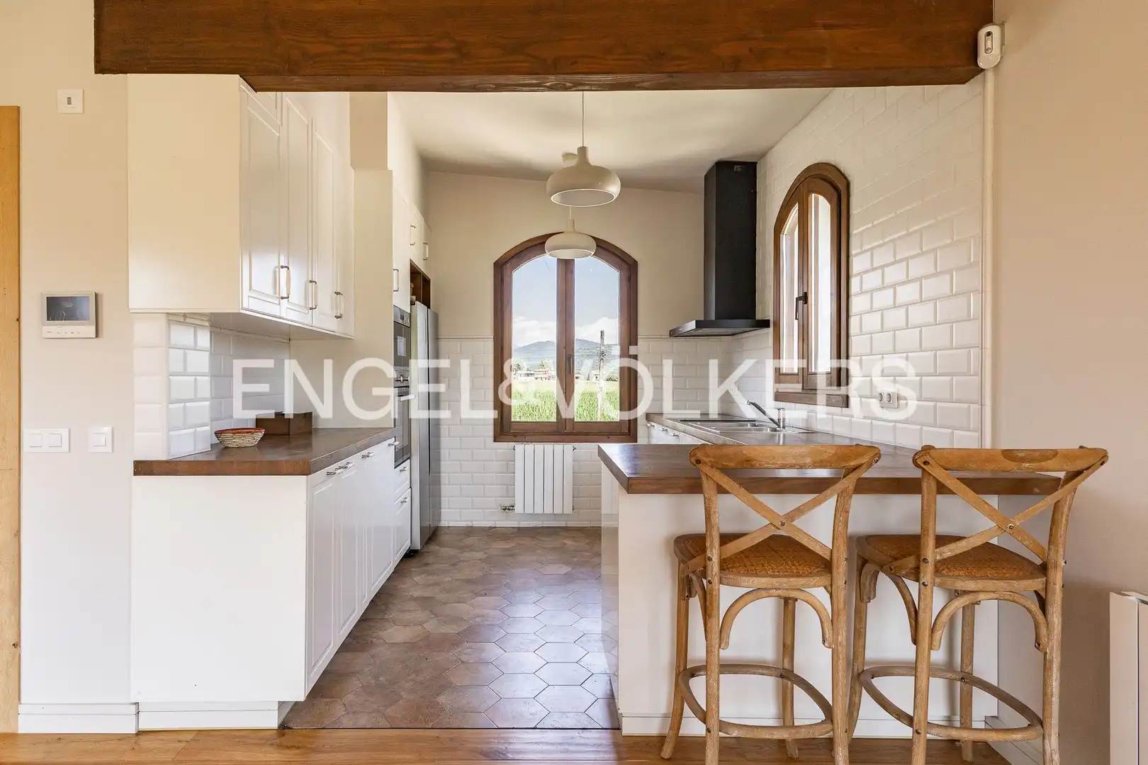 Küche von Haus oder Chalet zum Verkauf in La Vall d'en Bas mit Heizung und Privatgarten