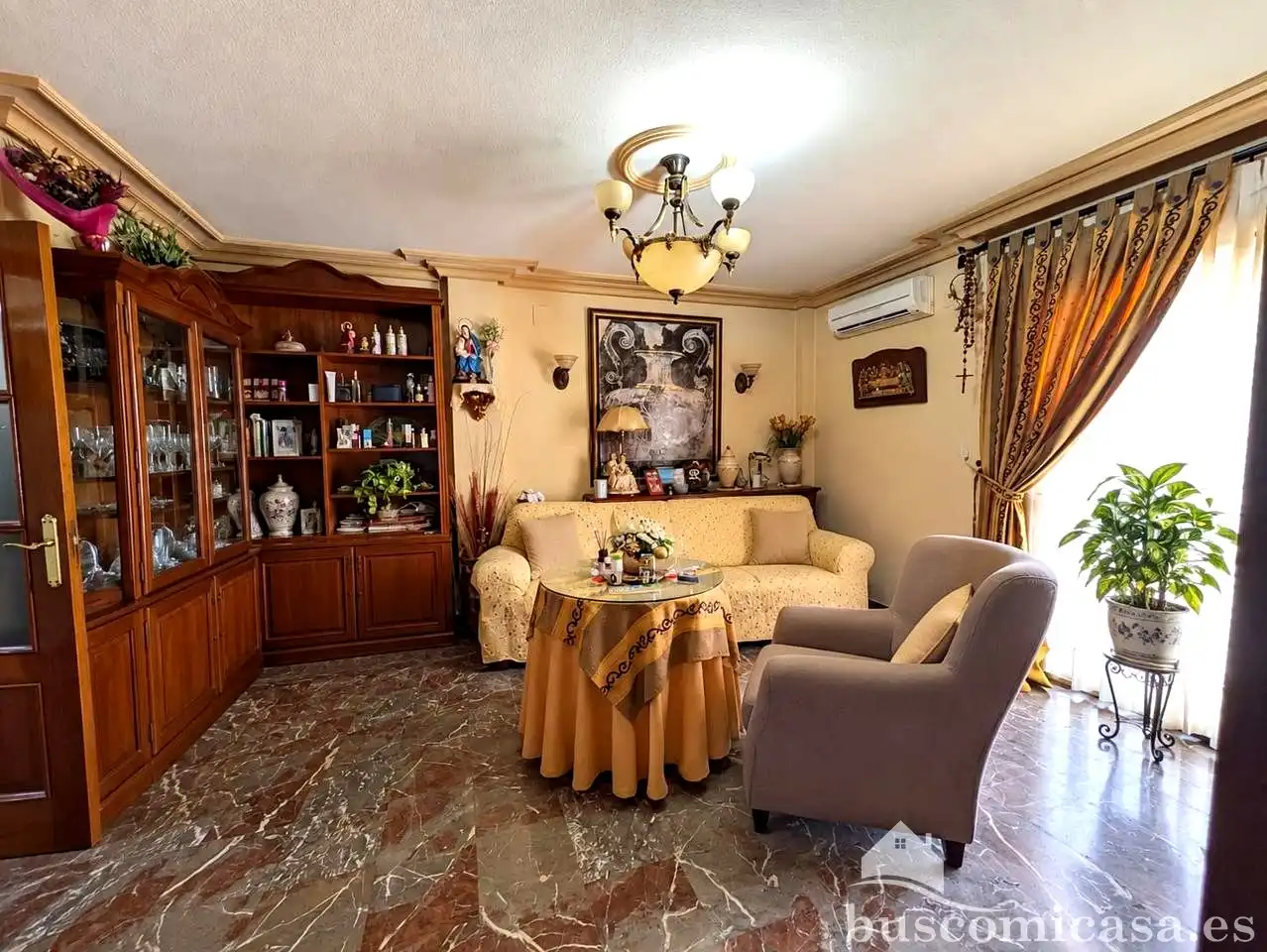 Casa amb terrassa en venda a Calle Huesca