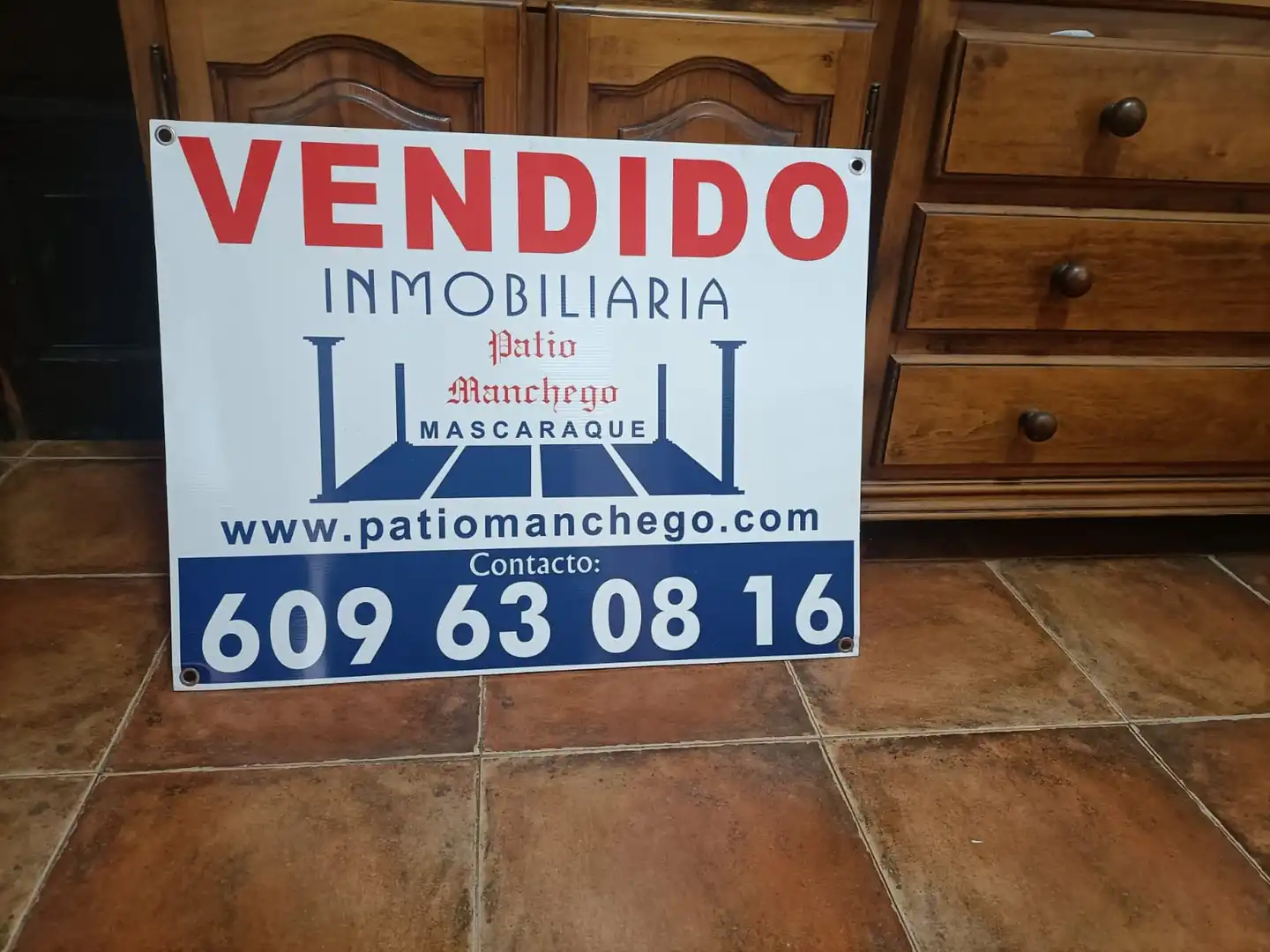Vista exterior de Casa o chalet en venta en Manzaneque con Calefacción y Amueblado