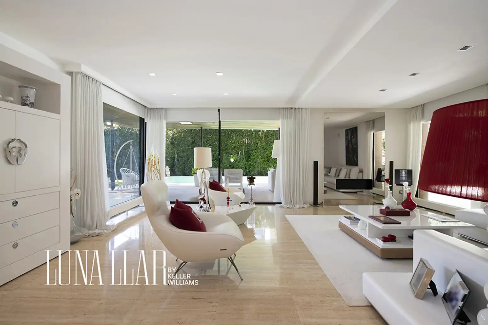 Living room of Houses for sale in Castelldefels  with Swimming Pool