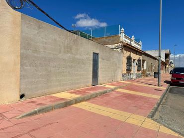 Terreny residencial en venda a Calle Murcia