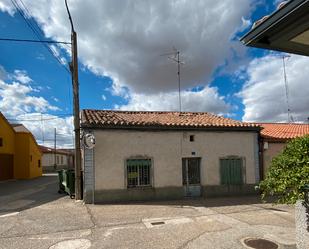 Exterior view of House or chalet for sale in El Campo de Peñaranda 