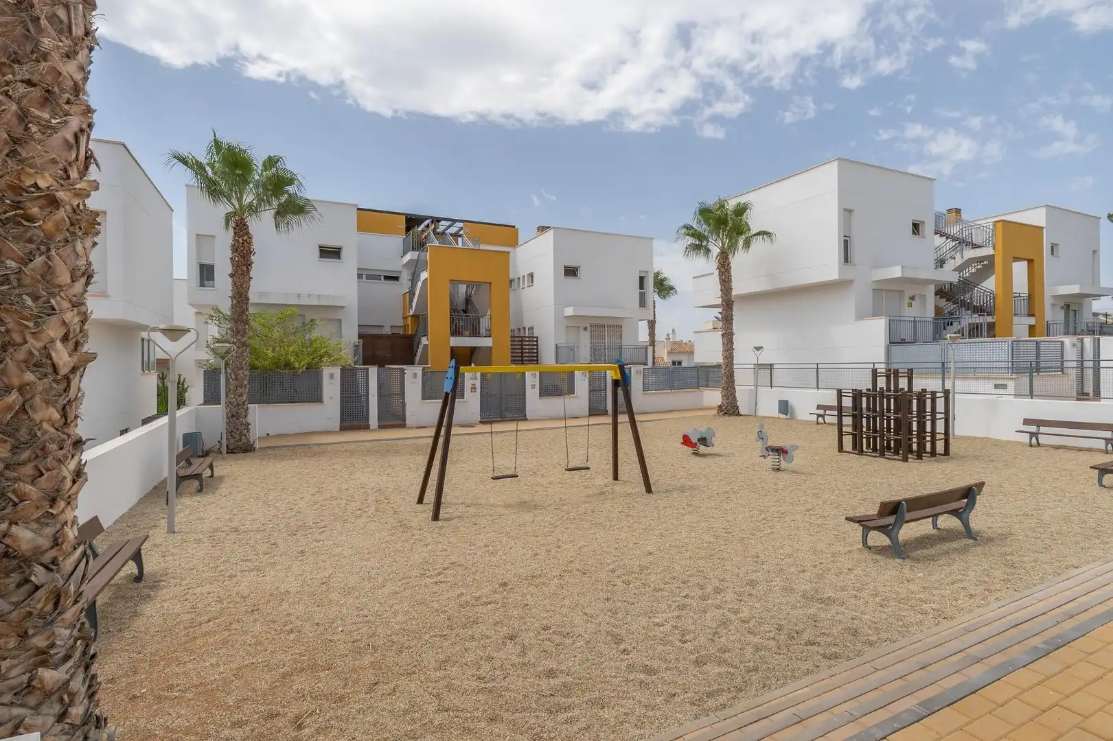Vista exterior de Piso en venta en Vera con Aire acondicionado, Terraza y Trastero
