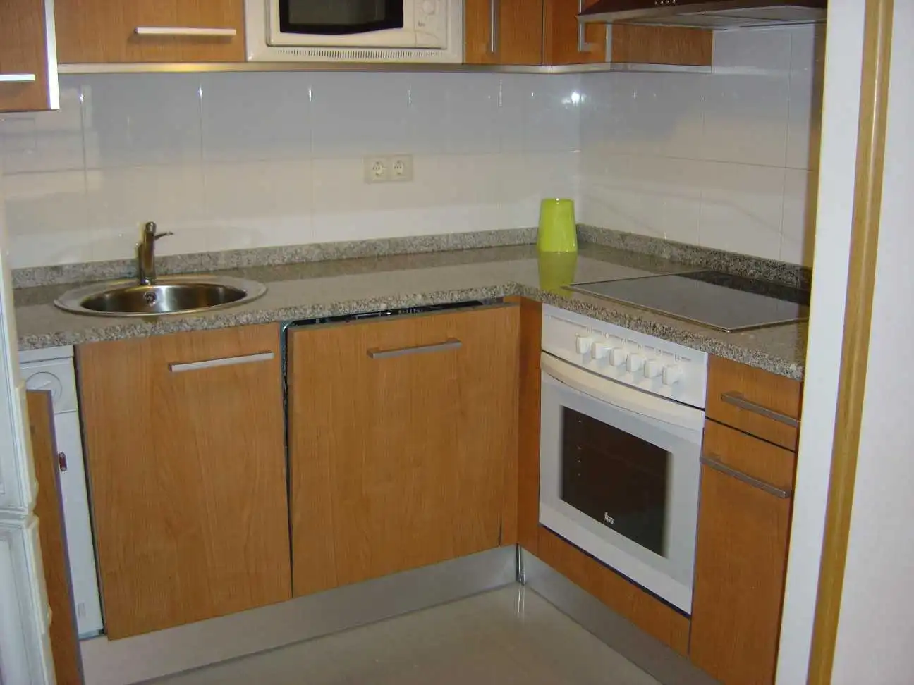 Flat to rent in La Almozara, imagen 2