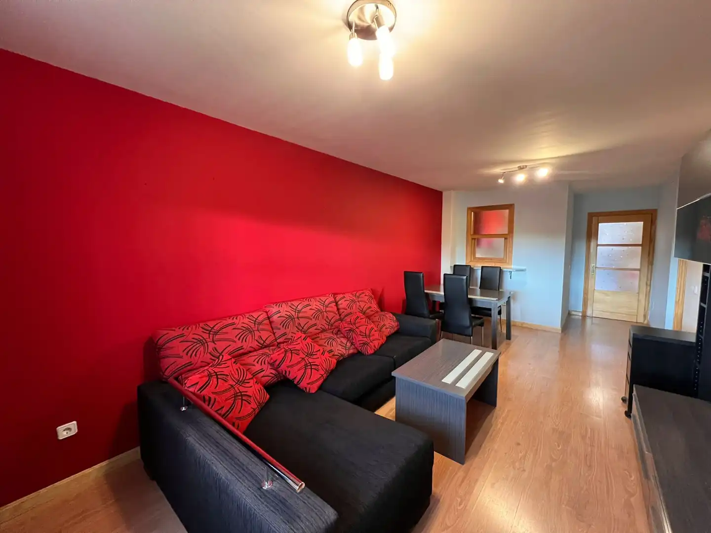 Sala de estar de Piso en venta en Talamanca de Jarama con Calefacción, Parquet y Internet