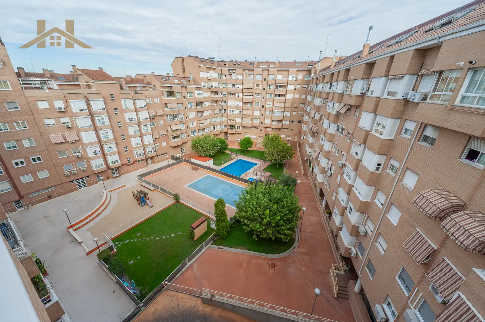 Pis amb terrassa en venda a Prado Santo Domingo - Ensanche