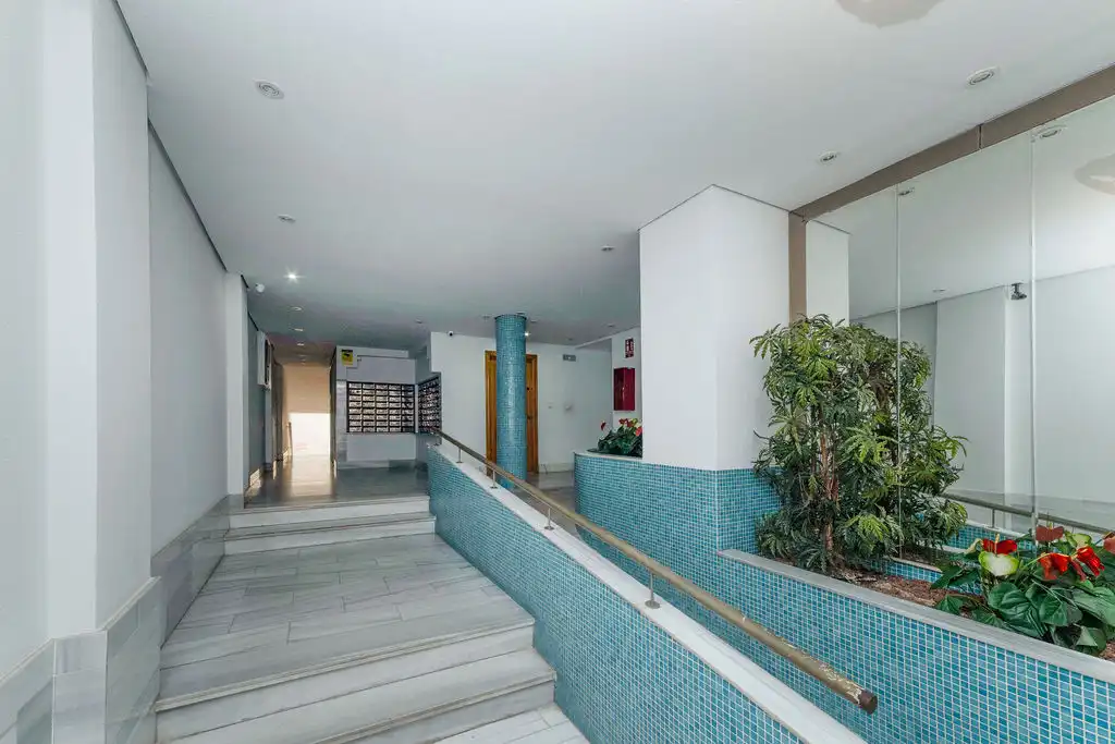 Apartamento con piscina en venta en C/ La Loma                      -  Res Pórtico Cala II  -, imagen 19