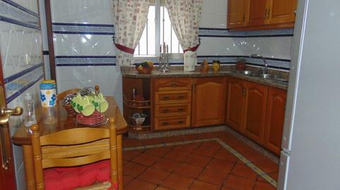 Foto 5 de Casa o xalet en venda a Lora del Río, Sevilla
