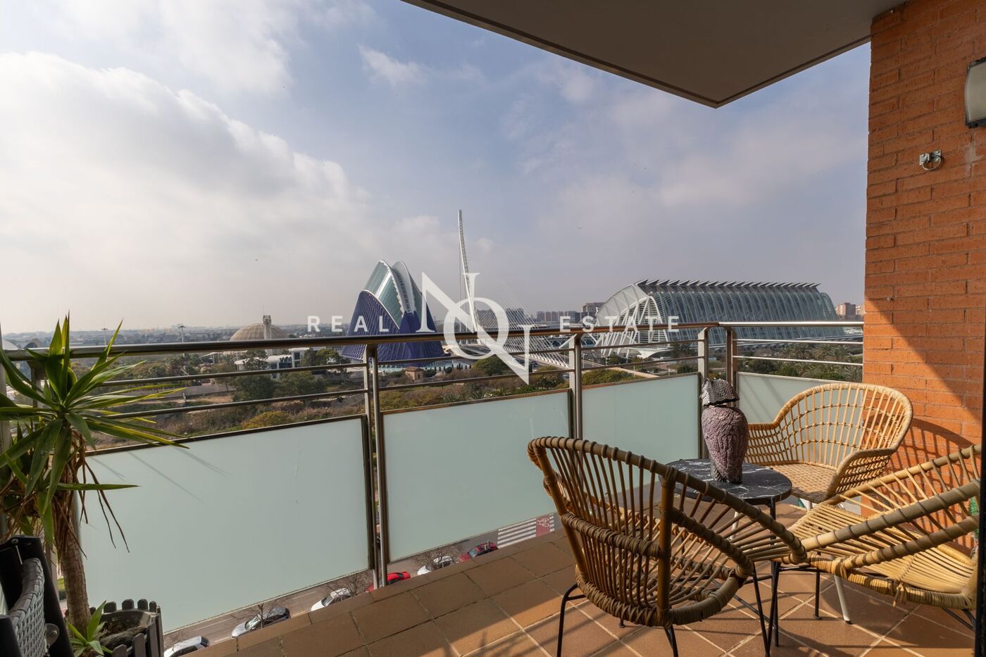 Terrace of Flat to rent in  Valencia Capital  with Air Conditioner, Heating and Furnished