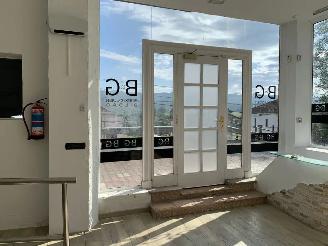 Commercial properties for sale in Zamudio  with Air Conditioner