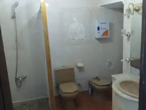 Badezimmer von Wohnung zum Verkauf in Venta del Moro, Valencia