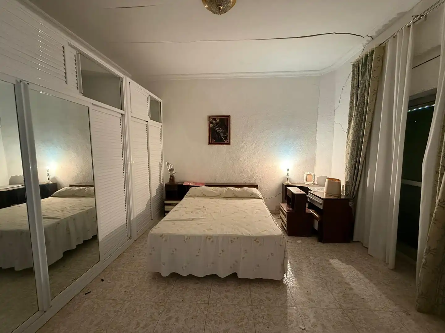 Bedroom of Houses for sale in Sevilla