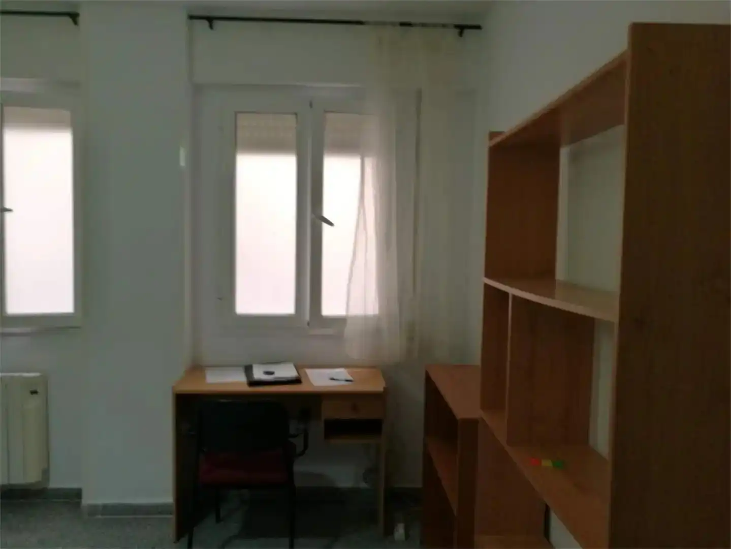 Dormitori de Pis en venda en Granada amb Moblat, Forn i Rentadora
