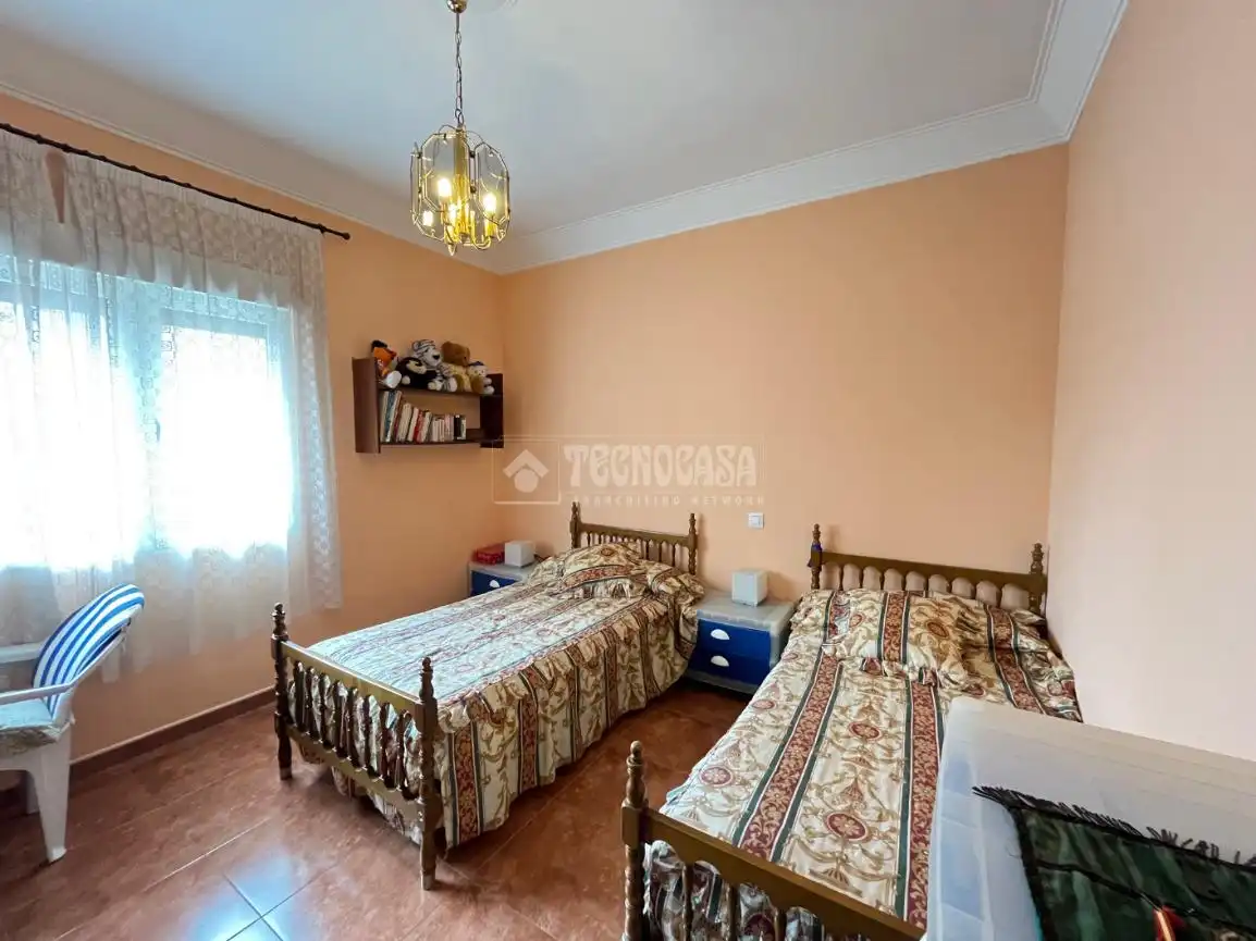 Bedroom of Flat for sale in Zaragoza  with Air Conditioner, Heating and Terrace