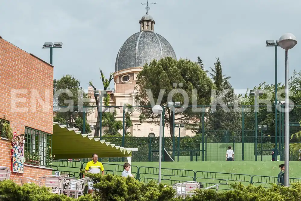 Jardí de Pis de lloguer en Madrid amb Aire condicionat, Calefacció i Parquet