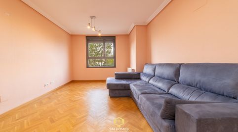 Foto 3 de Piso en venta en Calle Mar del Norte, El Puerto, Coslada