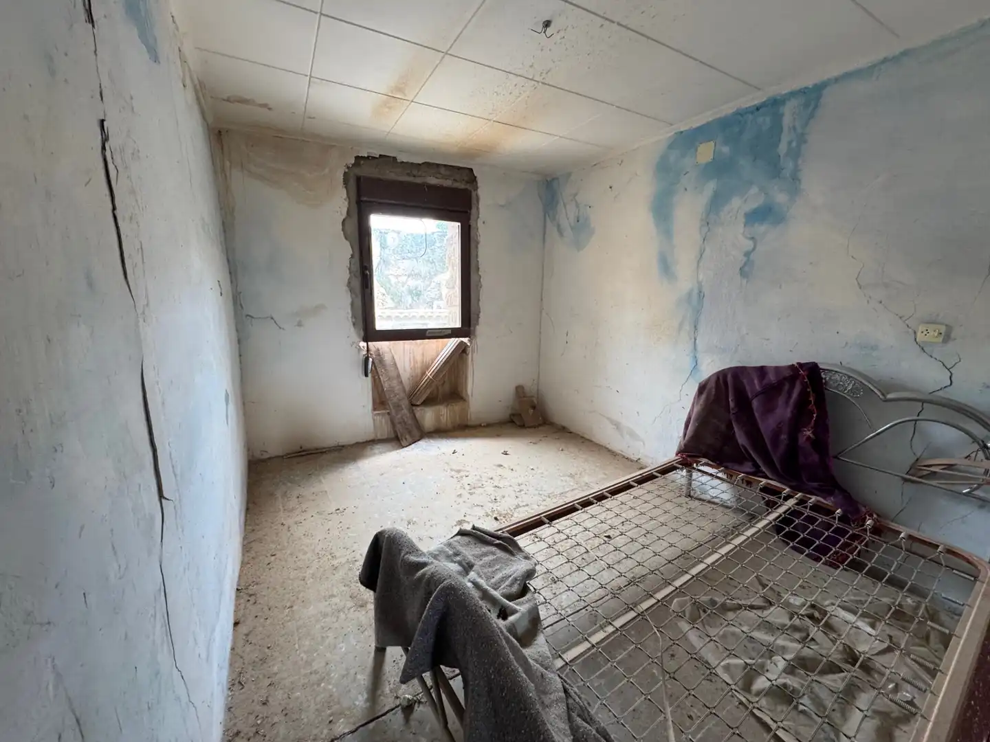 Habitación de Casa adosada en venta en Fórnoles con Balcón