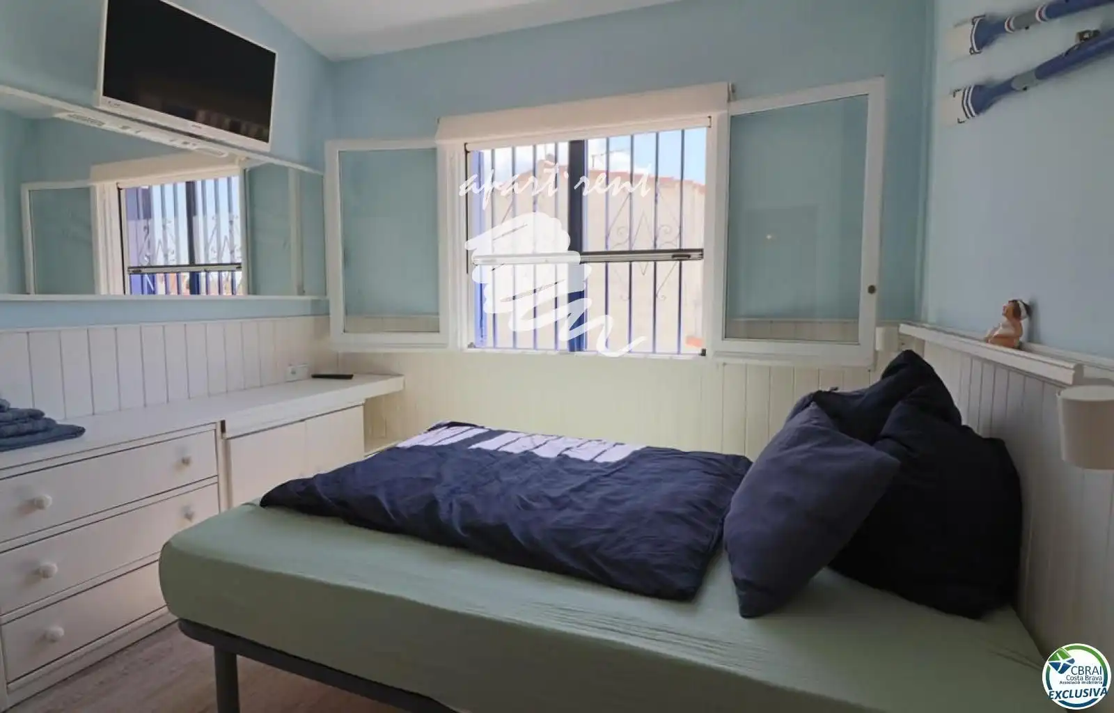 Dormitori de Casa o xalet en venda en Empuriabrava amb Jardí privat, Terrassa i Moblat