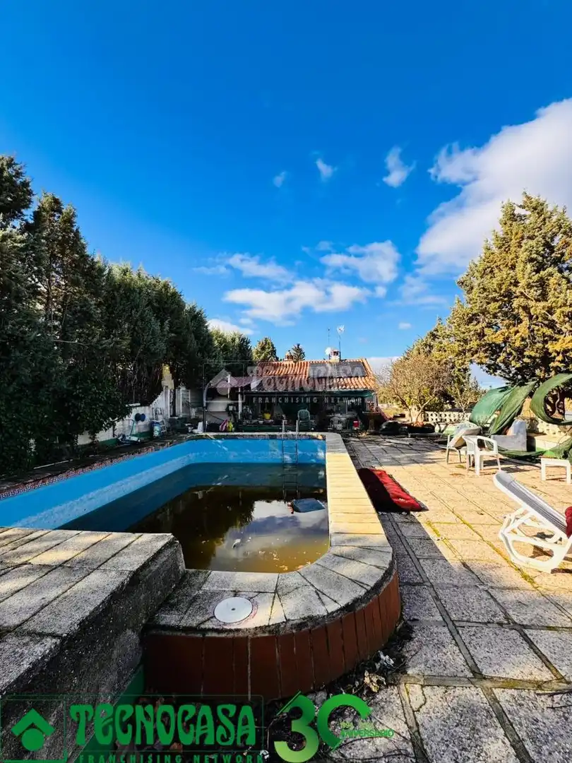 Piscina de Casa o chalet en venta en Albarreal de Tajo con Calefacción