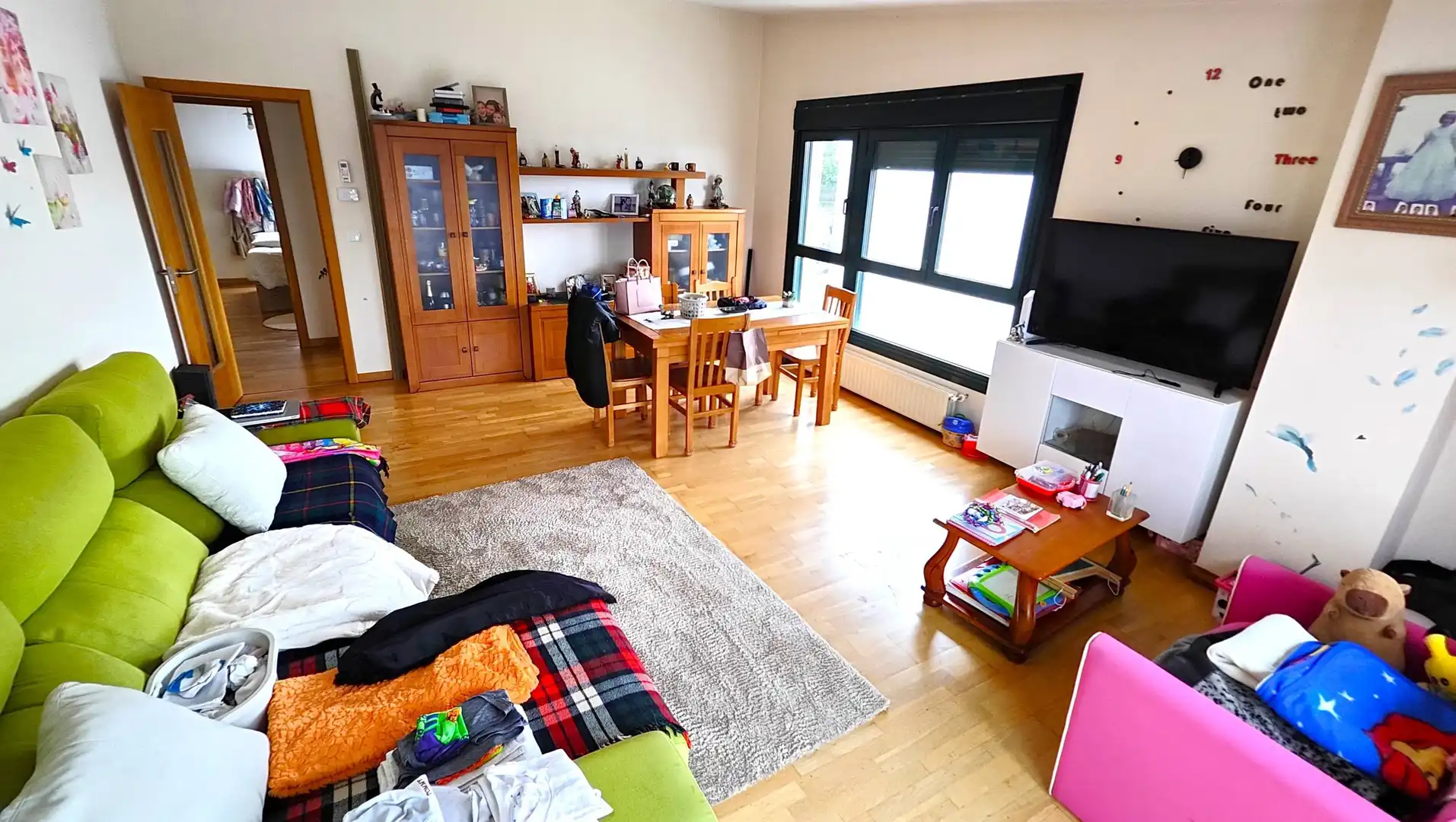 Sala de estar de Ático en venta en Boqueixón con Aire acondicionado, Terraza y Trastero