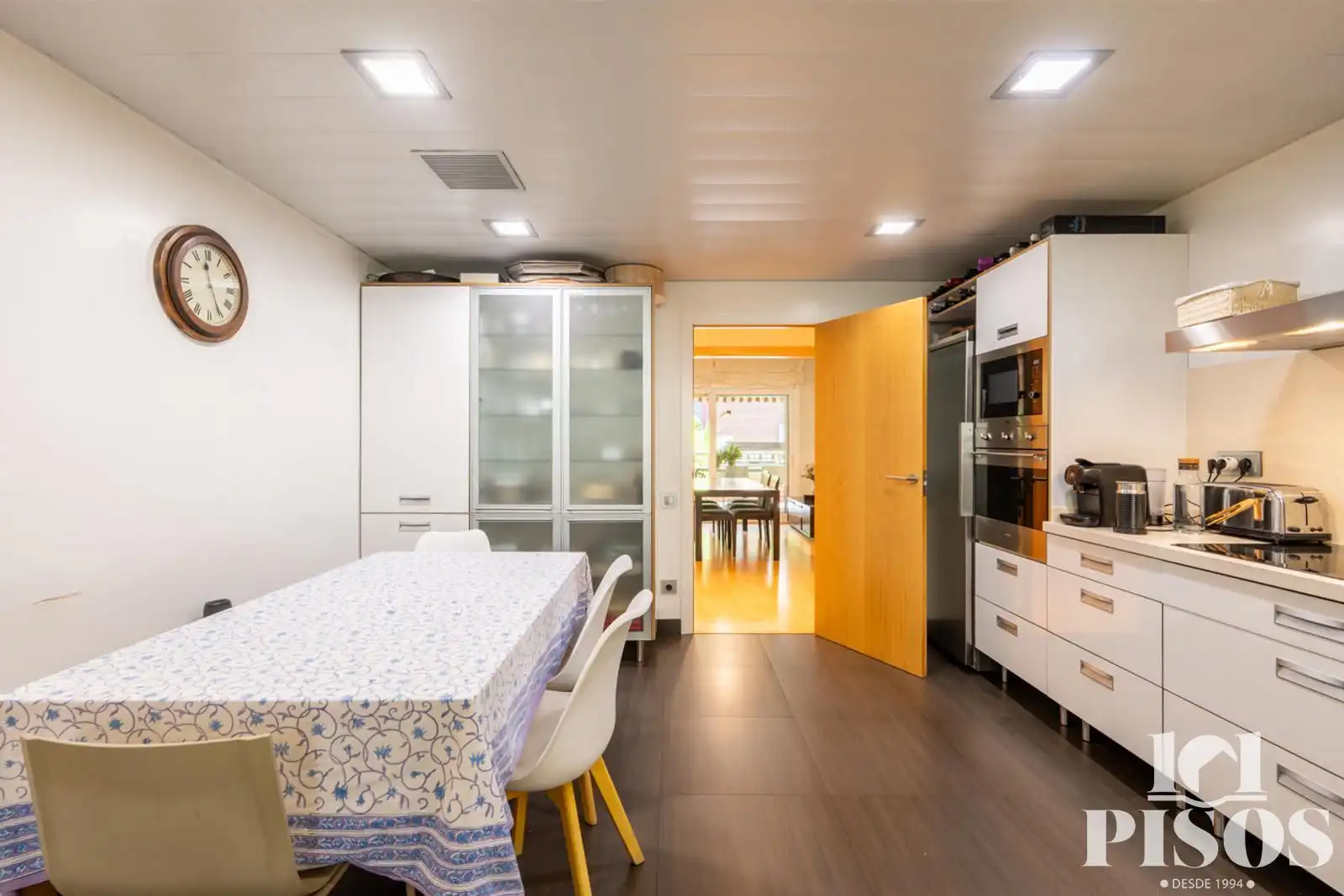 Kitchen of Flat for sale in Sant Cugat del Vallès  with Air Conditioner, Heating and Private garden