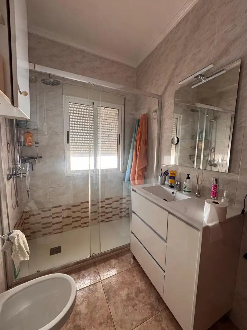 Bany de Pis en venda en Mérida amb Aire condicionat, Terrassa i Traster
