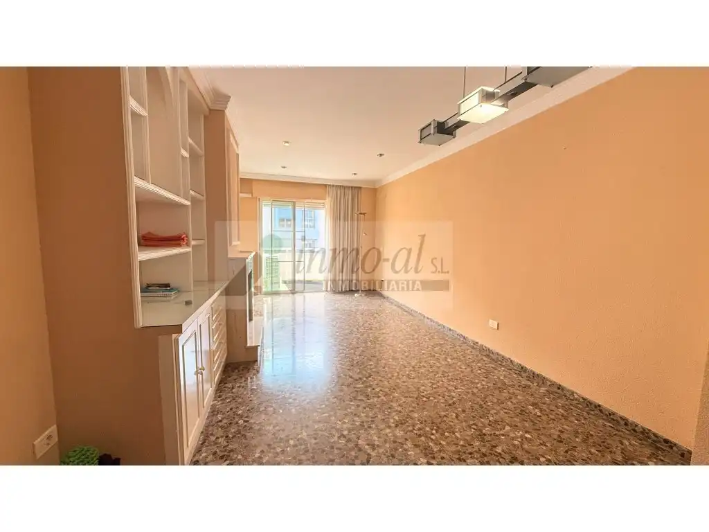 Flat with terrace for sale in Calle San Fernando, imagen 6