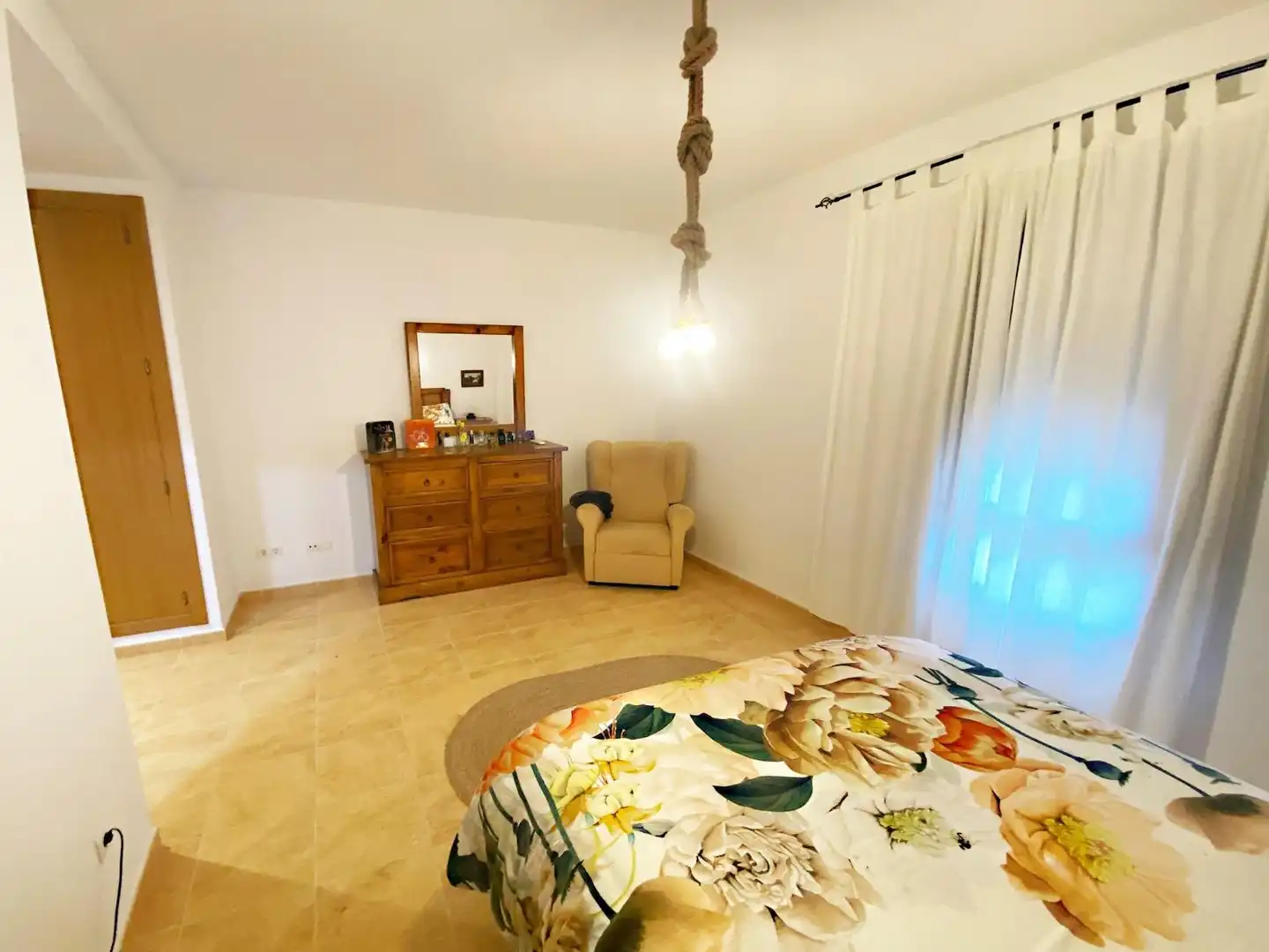 Casa amb terrassa en venda a Calle El Ejido, imagen 8