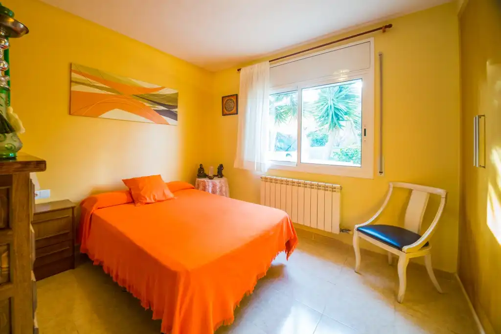 Habitación de Casa o chalet en venta en Castell d'Aro, Platja d'Aro i s'Agaró con Calefacción, Jardín privado y Piscina