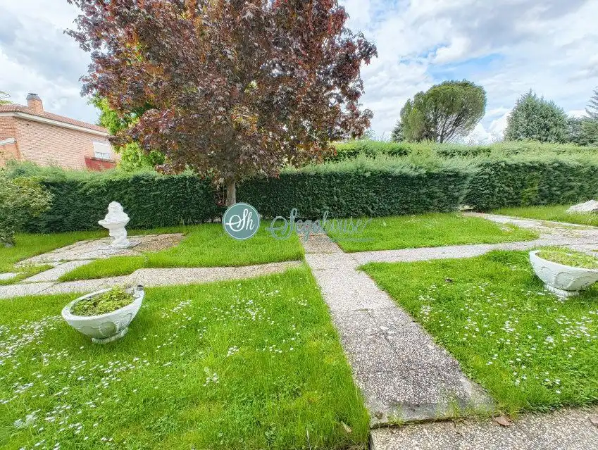 Houses for sale in Segovia  with Heating
