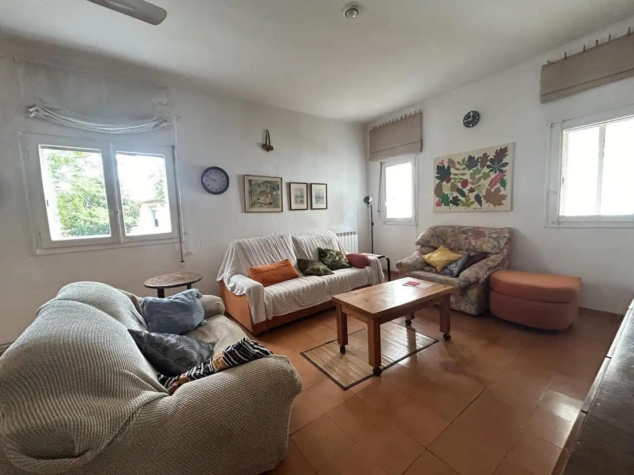 Sala d'estar de Casa o xalet en venda en Cascante amb Calefacció, Jardí privat i Traster