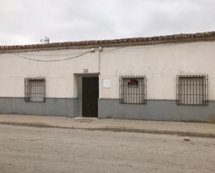 Exterior view of House or chalet for sale in Pedro Muñoz  with Heating and Terrace