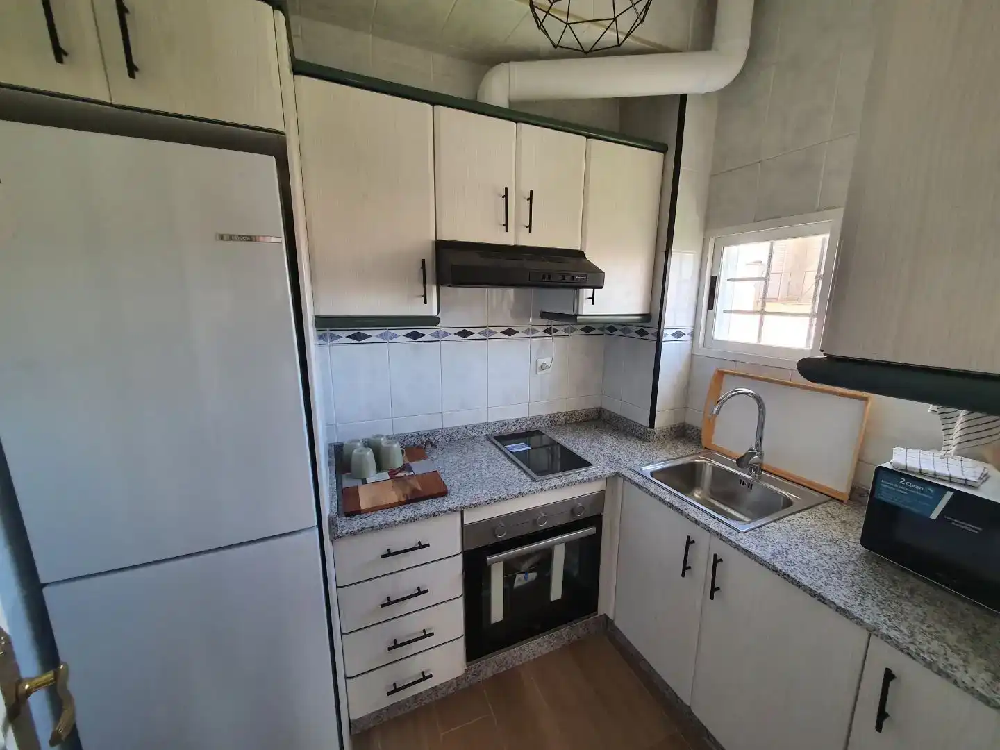 Cocina de Piso en venta en Baza con Aire acondicionado, Trastero y Amueblado