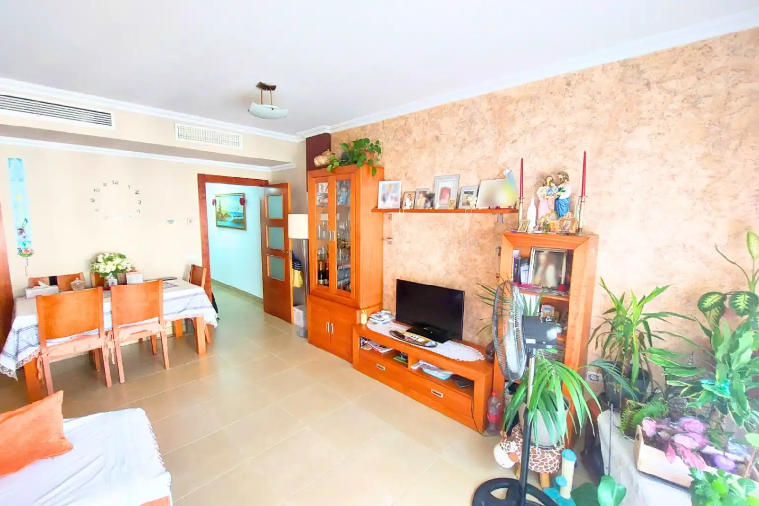 Sala d'estar de Apartament en venda en Calpe / Calp amb Aire condicionat, Calefacció i Balcó