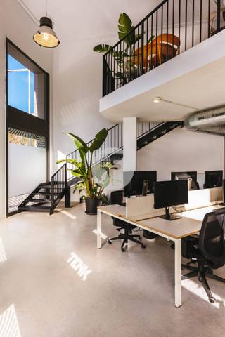 Local comercial en Alquiler en El Parc i la Llacuna del Poblenou