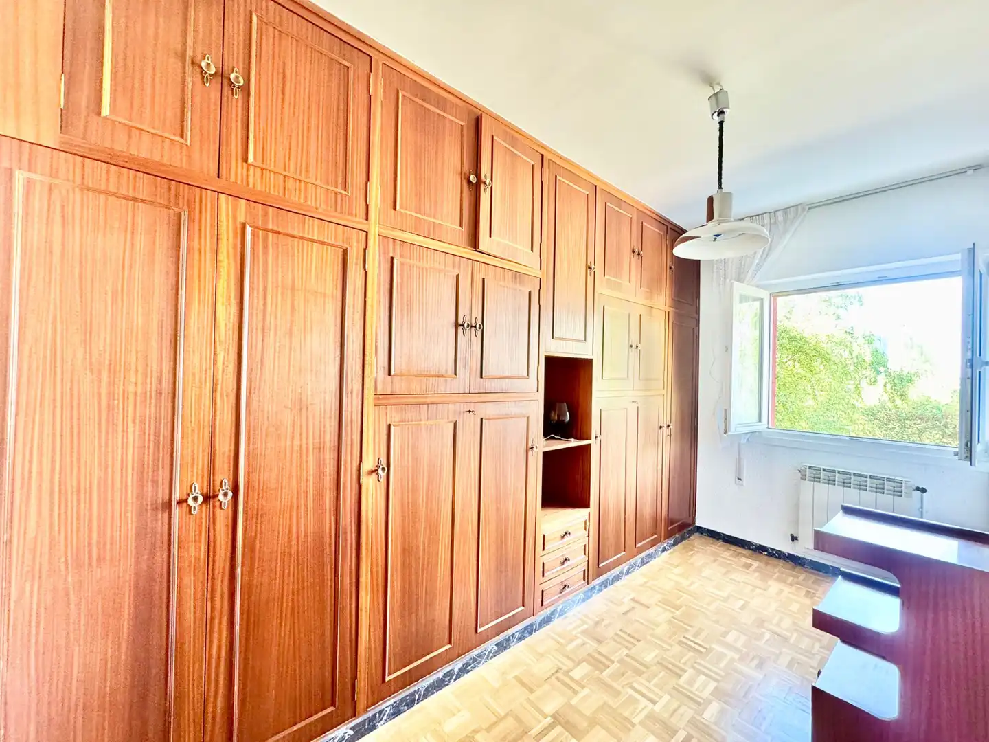 Habitación de Piso en venta en Vitoria - Gasteiz con Terraza y Trastero