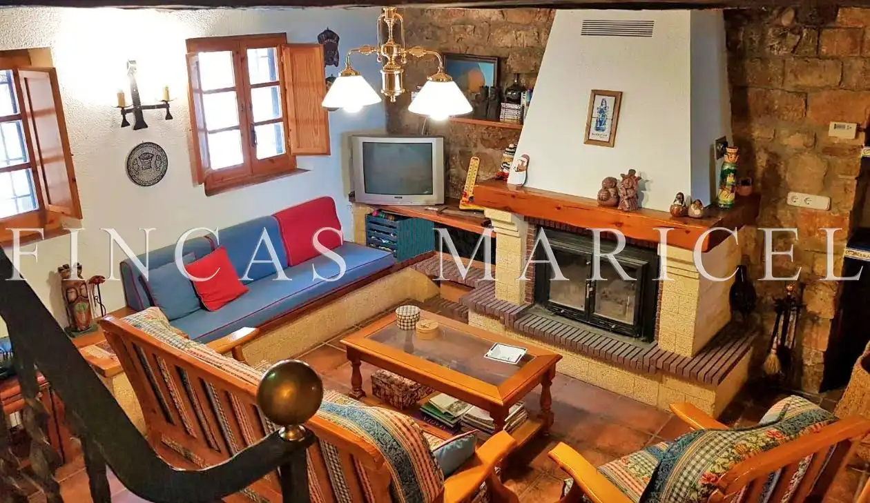 Maison rustique avec jardin à vendre à Pontons, imagen 17