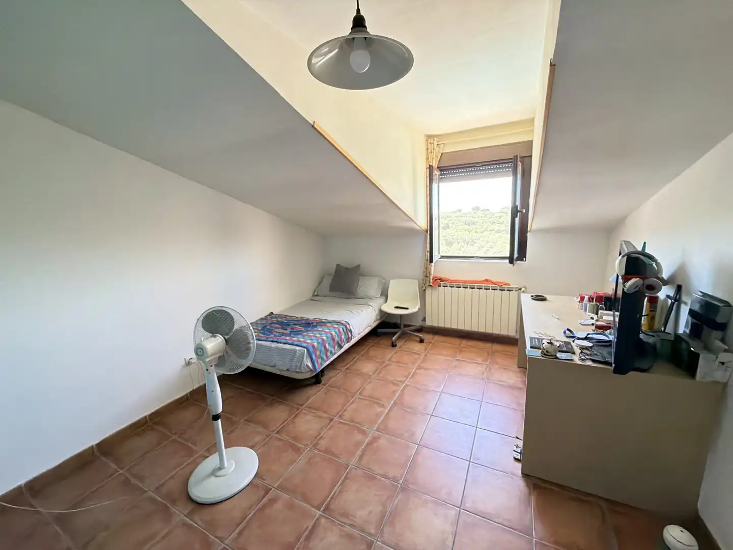 Habitación de Casa o chalet en venta en Chiloeches con Aire acondicionado, Calefacción y Jardín privado