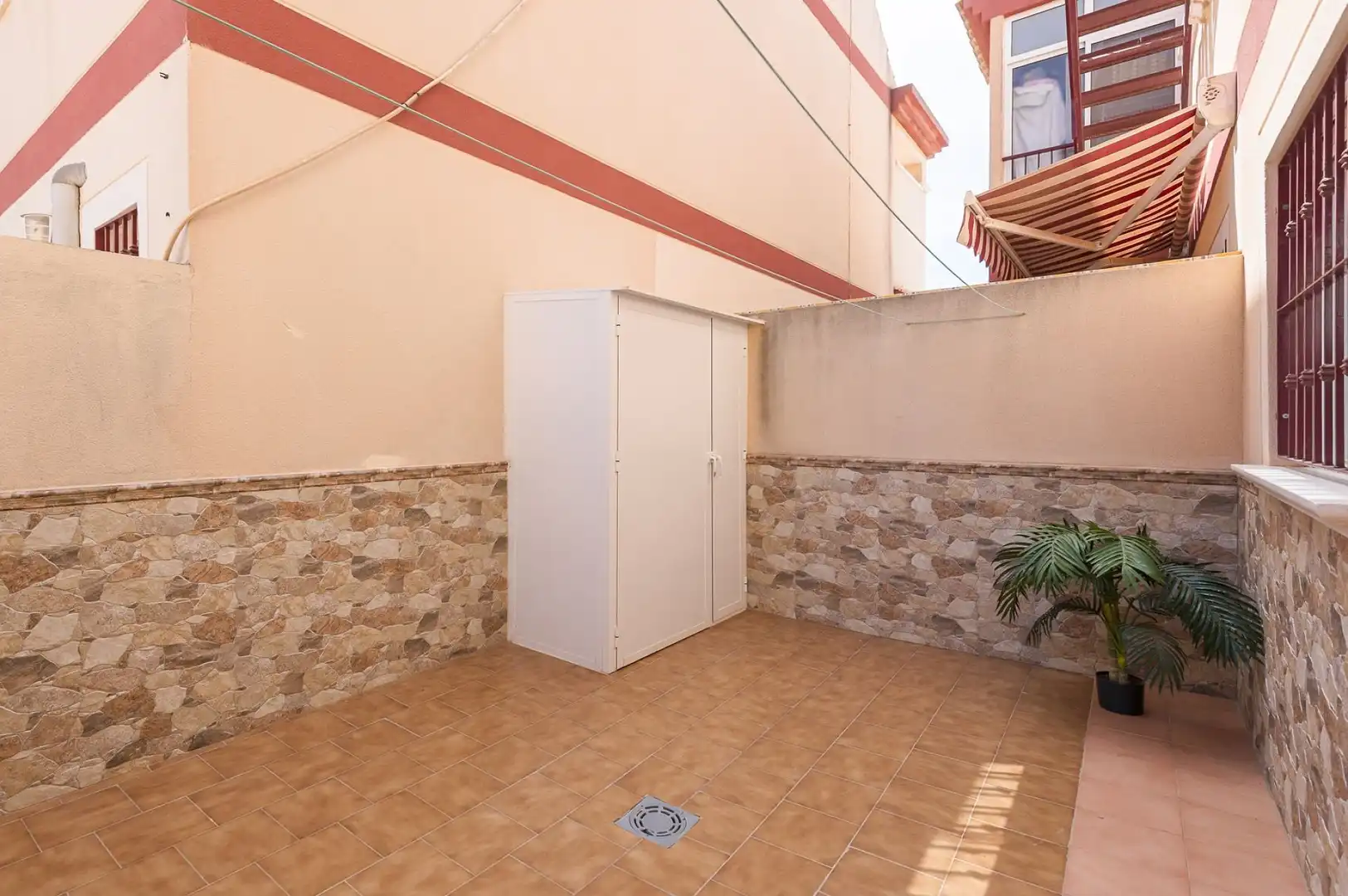 Terrassa de Casa o xalet en venda en Los Peñascos - El Salero - Los Imbernones  