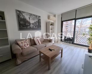 Sala d'estar de Pis en venda en  Barcelona Capital amb Aire condicionat, Calefacció i Parquet