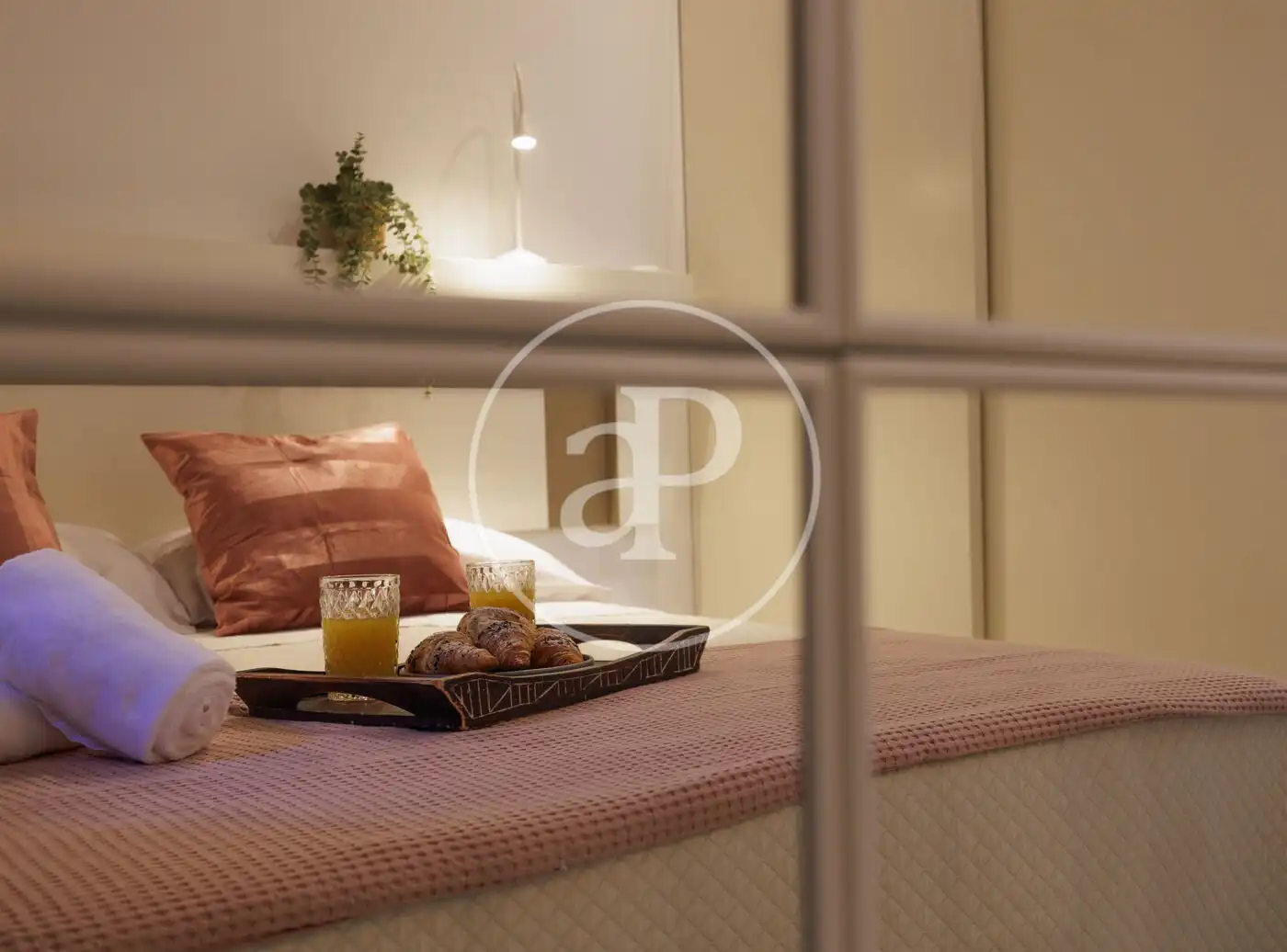 Habitación de Piso de alquiler en Valencia con Aire acondicionado, Calefacción y Amueblado